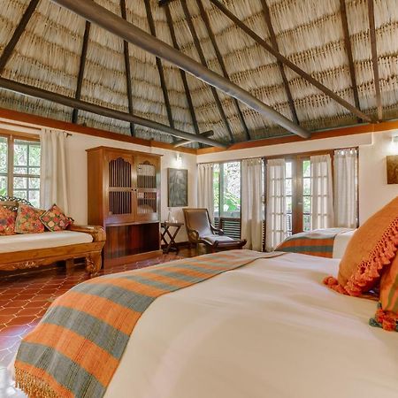 The Lodge at ChaaCreek San Ignacio Buitenkant foto