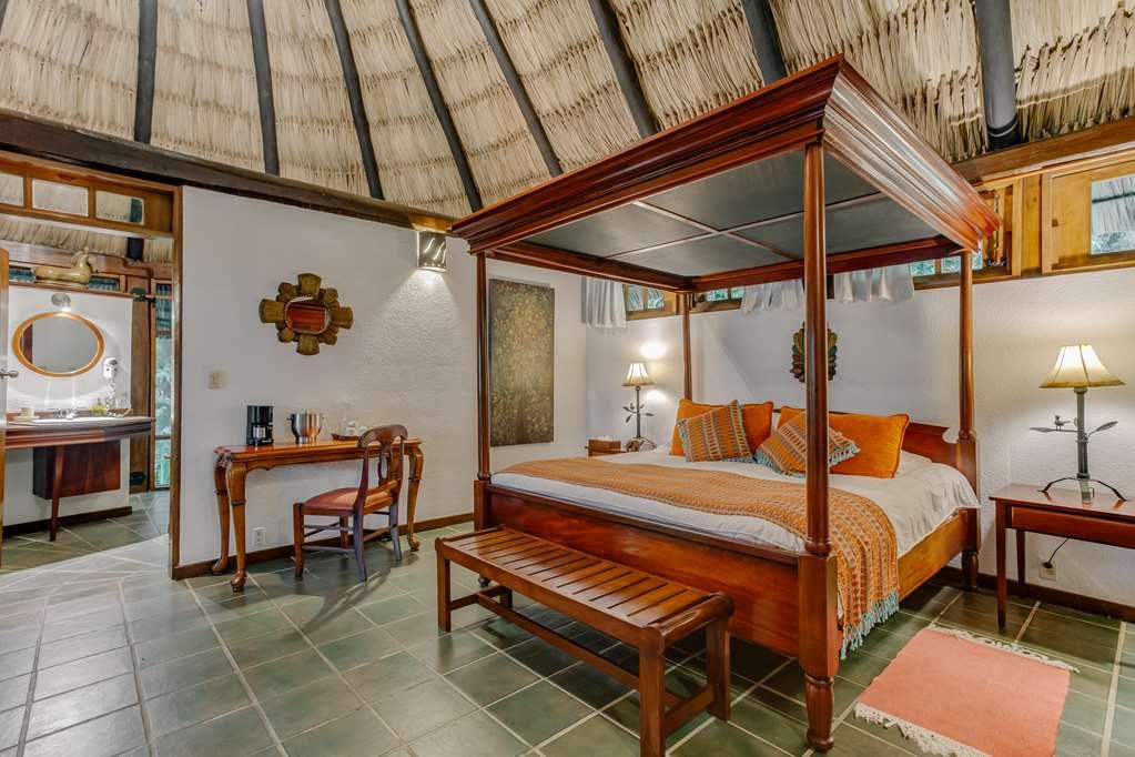 The Lodge at ChaaCreek San Ignacio Kamer foto